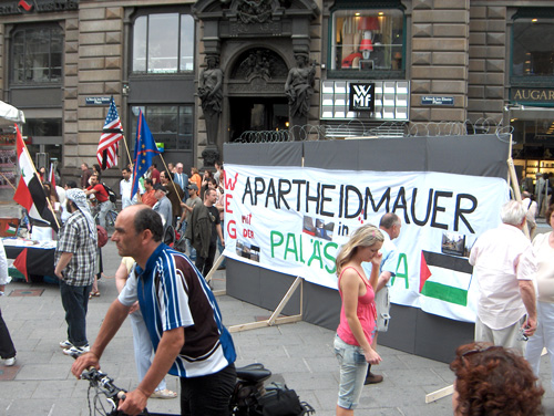 Weg mit der Apartheid-Mauer in Palästina