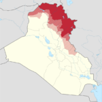 Rot: Autonomes Gebiet Kurdistan, Dunkelrot schraffiert: von der Autonomen Region besetzte Gebiete; Hellrot schraffiert: von der Autonomen Region beanspruchte Gebiete