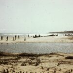 Fischer in Togo 1974, als die Meere durch Fischereikonzerne aus den Zentren (einschließlich der EU) noch nicht leergefischt waren.